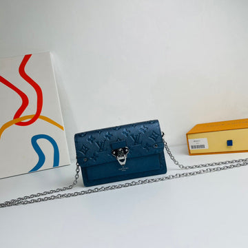 EC - LOV Wallet - 630