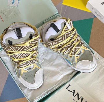 EC - LAV Shoes - 019