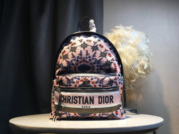 Christian Dior Luxury - The Tote   761