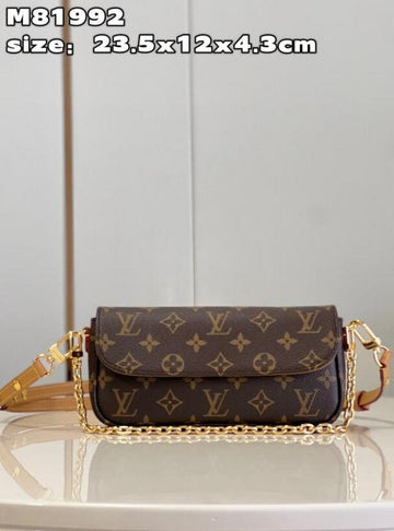 EC - LOV Bags - 1417