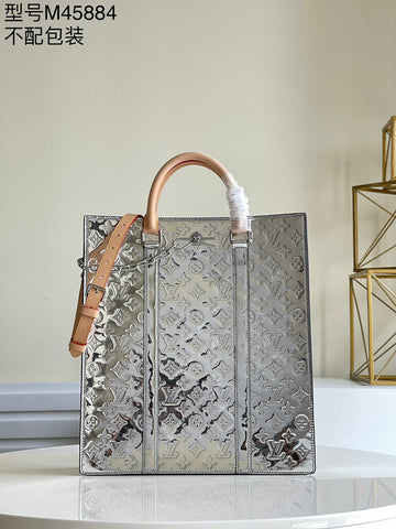 EC Fashion Lu-Vi bags - 17471