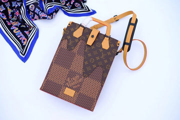 EC Fashion Lu-Vi bags - 17763