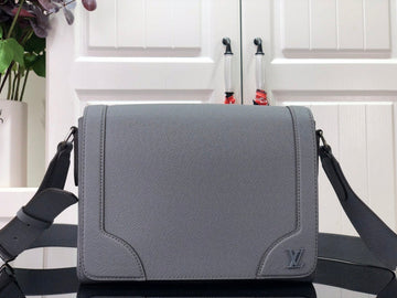 EC Fashion Lu-Vi bags - 17382