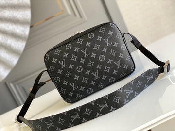 EC Fashion Lu-Vi bags - 16999