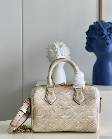 EC - LOV Bags - 1650