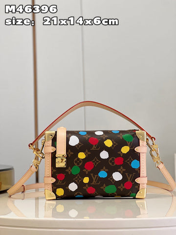 EC - LOV Women Bag - 1981