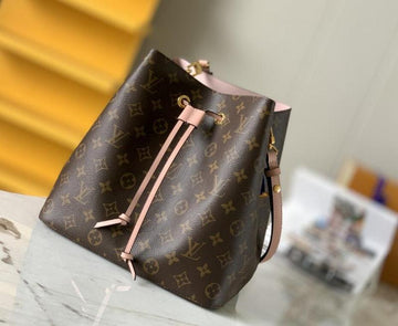 EC - LOV Bags - 1625