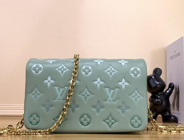 EC - LOV Bags - 655