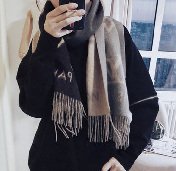 EC - LOV Scarf - 079
