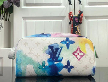 EC - LOV Bags - 2347