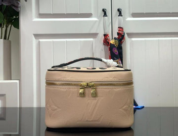 EC - LOV Bags - 2197
