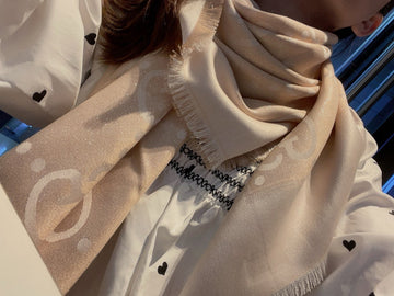 EC - GUKI Scarf - 147