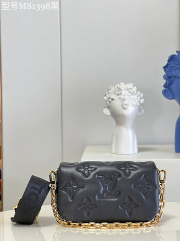 EC - LOV Women Bag - 1955