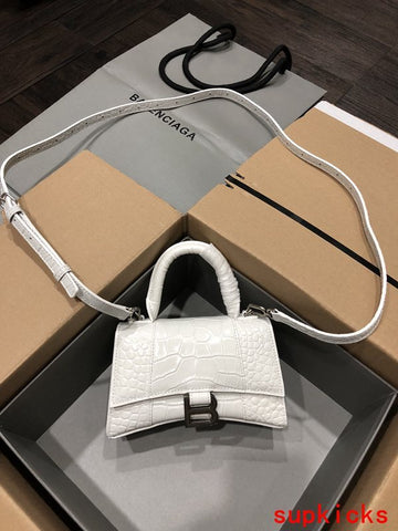 CS - BG Hourglass Bags - 126
