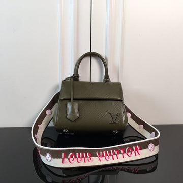 EC Fashion Lu-Vi bags - 17102