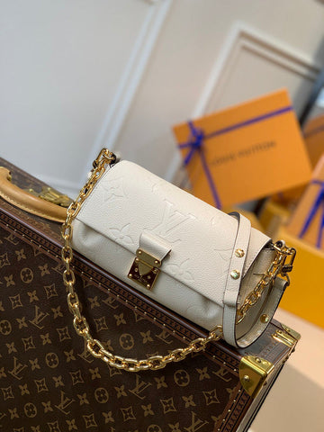 EC - LOV Women Bag - 3160