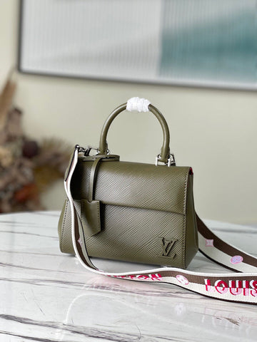 Fashion Lu-Vi bags - 5399