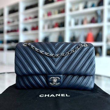 Chevron Classic Seasonal Jumbo Flap 30CM Lambskin Dark Blue SHW No 21