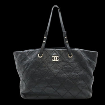 Black Leather Chanel Shoulder Bag