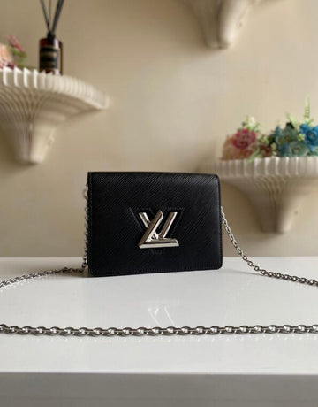 EC - LOV Bags - 1388