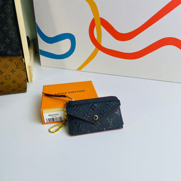 EC - LOV Wallet - 597