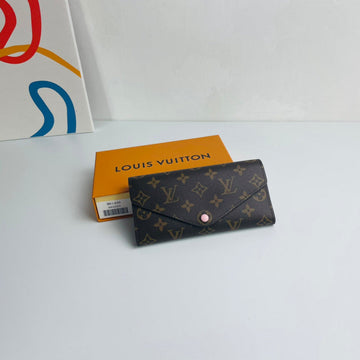 EC - LOV Wallet - 574
