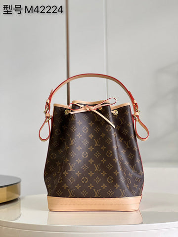 EC Fashion Lu-Vi bags - 17151