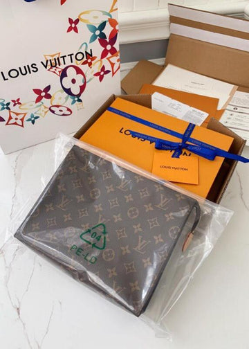 EC - LOV Bags - 1581