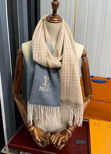 EC - LOV Scarf - 588