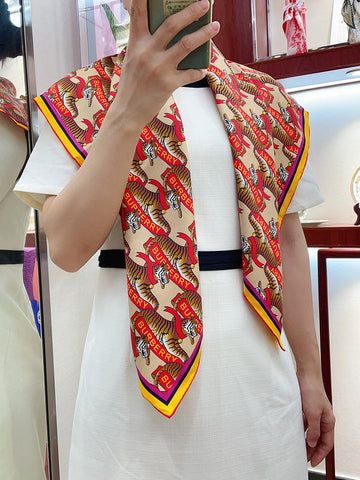 EC - BOR Scarf - 338