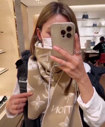 EC - LOV Scarf - 446