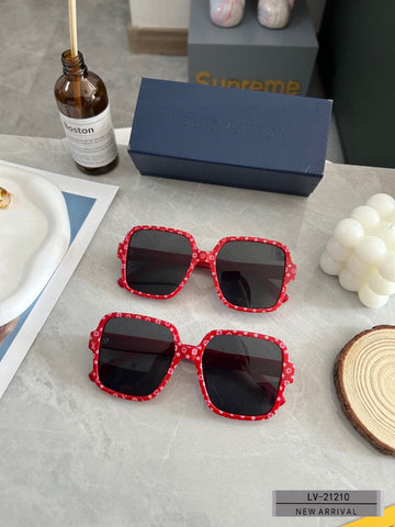 EC - LOV Sunglass - 002