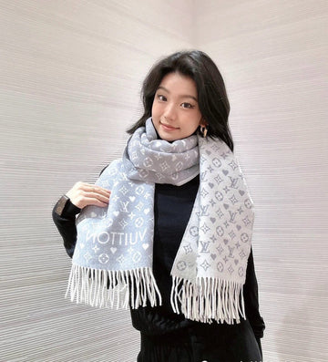 EC - LOV Scarf - 069