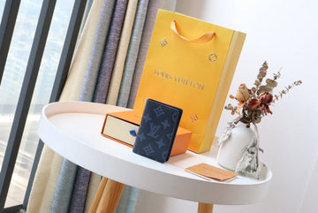 EC - LOV Wallet - 746
