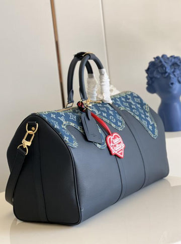 EC - LOV Bags - 2001