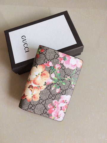 EC - GUKI Wallet - 960