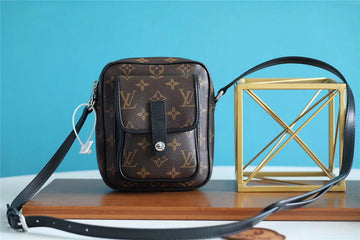 EC Fashion Lu-Vi bags - 10387