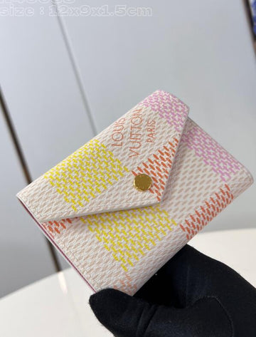 EC - LOV Bags - 322