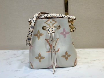 EC - LOV Women Bag - 1604