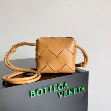 EC - BOV Women Bag - 1069