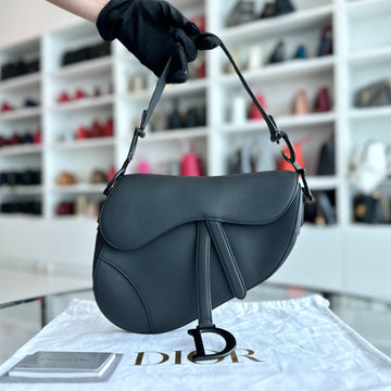Saddle Medium All Black Classic Lambskin BHW