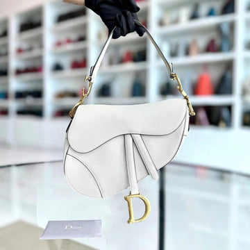 Saddle Medium Grained Calfskin White Golden Hardware