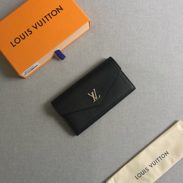 EC - LOV Wallet - 1066