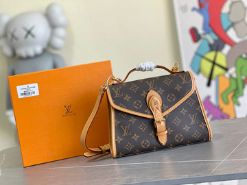 EC - LOV Women Bag - 2749