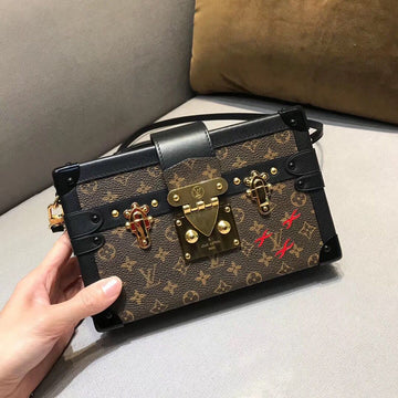 EC Fashion Lu-Vi bags - 17856