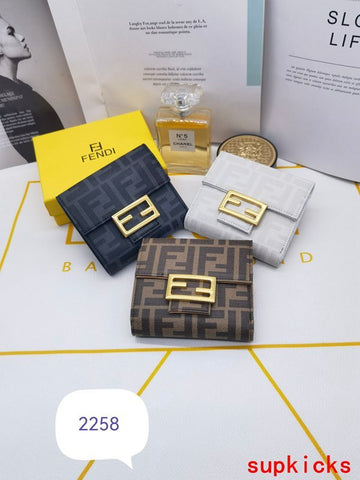 CS - Mix Wallets - 646