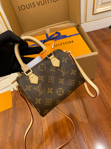 EC Fashion Lu-Vi bags - 17237