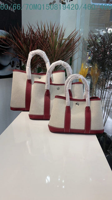 EC - HMS Bags - 1404