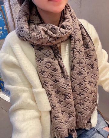 EC - LOV Scarf - 101