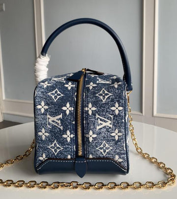 EC - LOV Bags - 1827